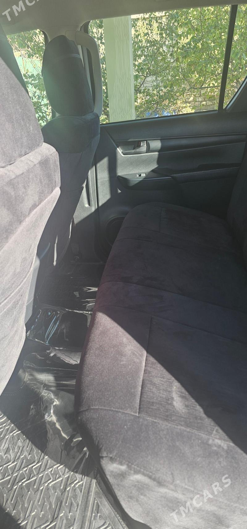 Toyota Hilux 2025 - 600 000 TMT - Хазар - img 5