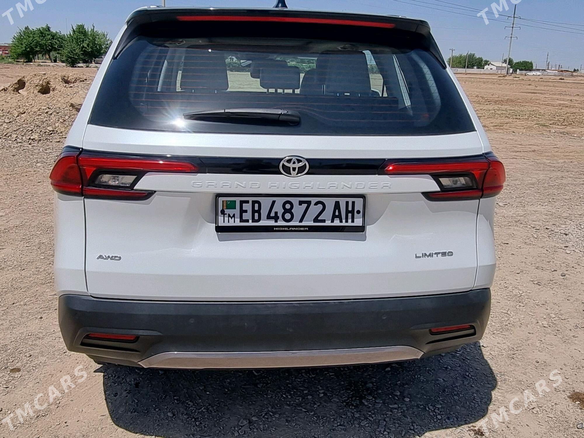 Toyota Grand Highlander 2024 - 750 000 TMT - Tejen - img 3