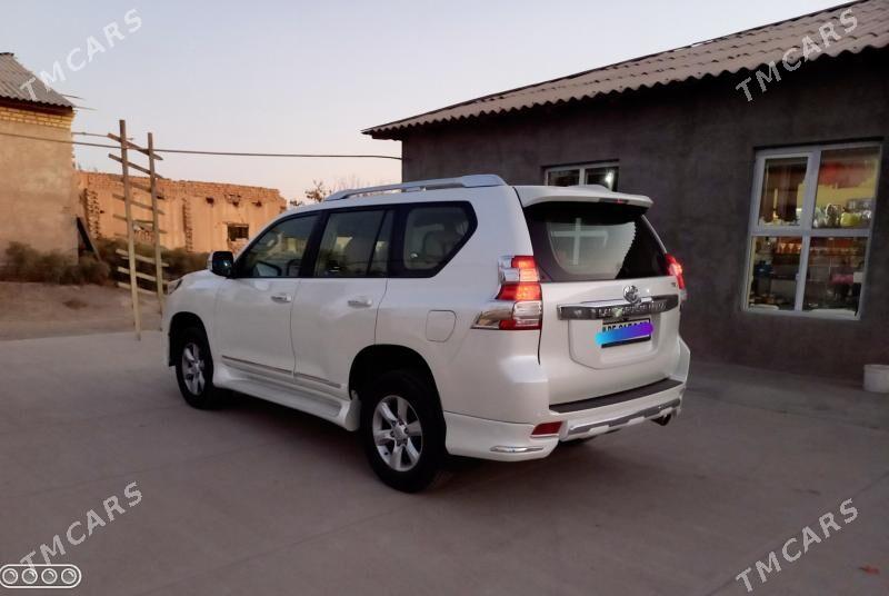 Toyota Land Cruiser Prado 2015 - 620 000 TMT - Daşoguz - img 6