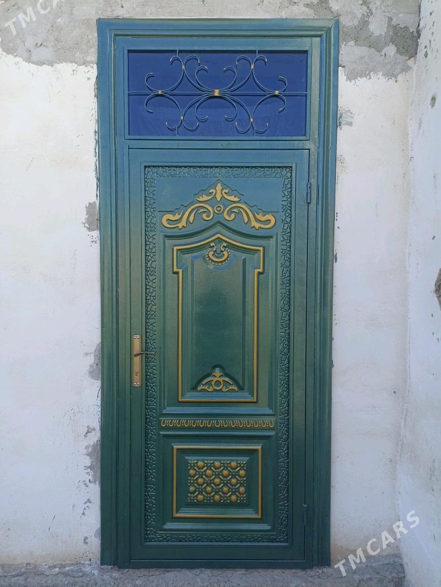 Demir gopylar - Болдумсаз - img 1