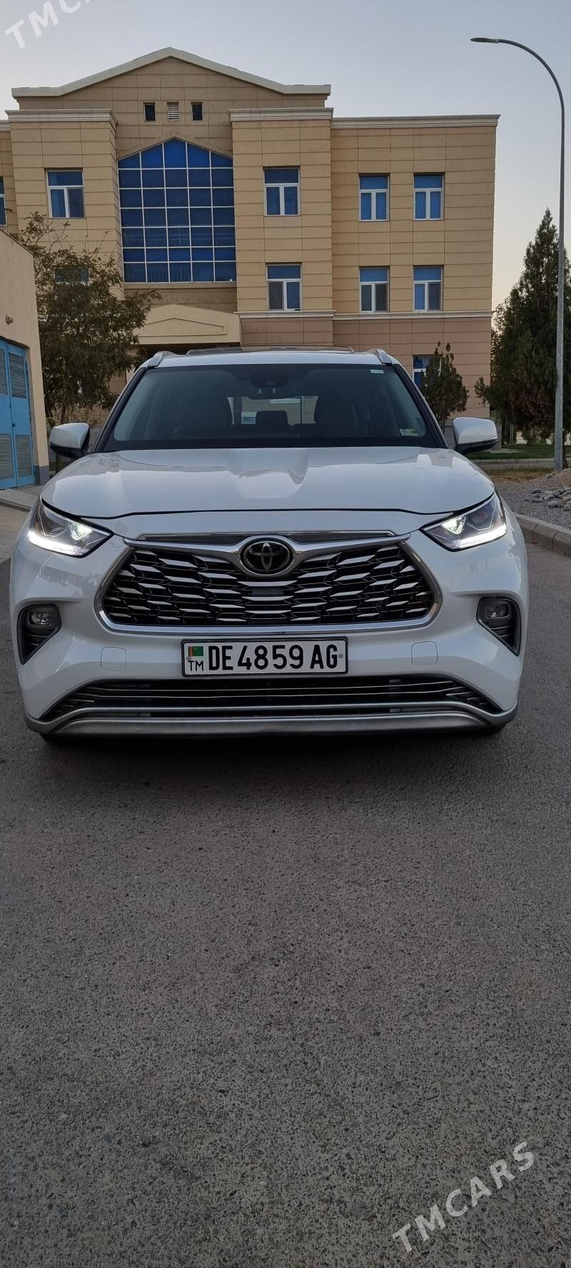 Toyota Highlander 2022 - 590 000 TMT - Ашхабад - img 1