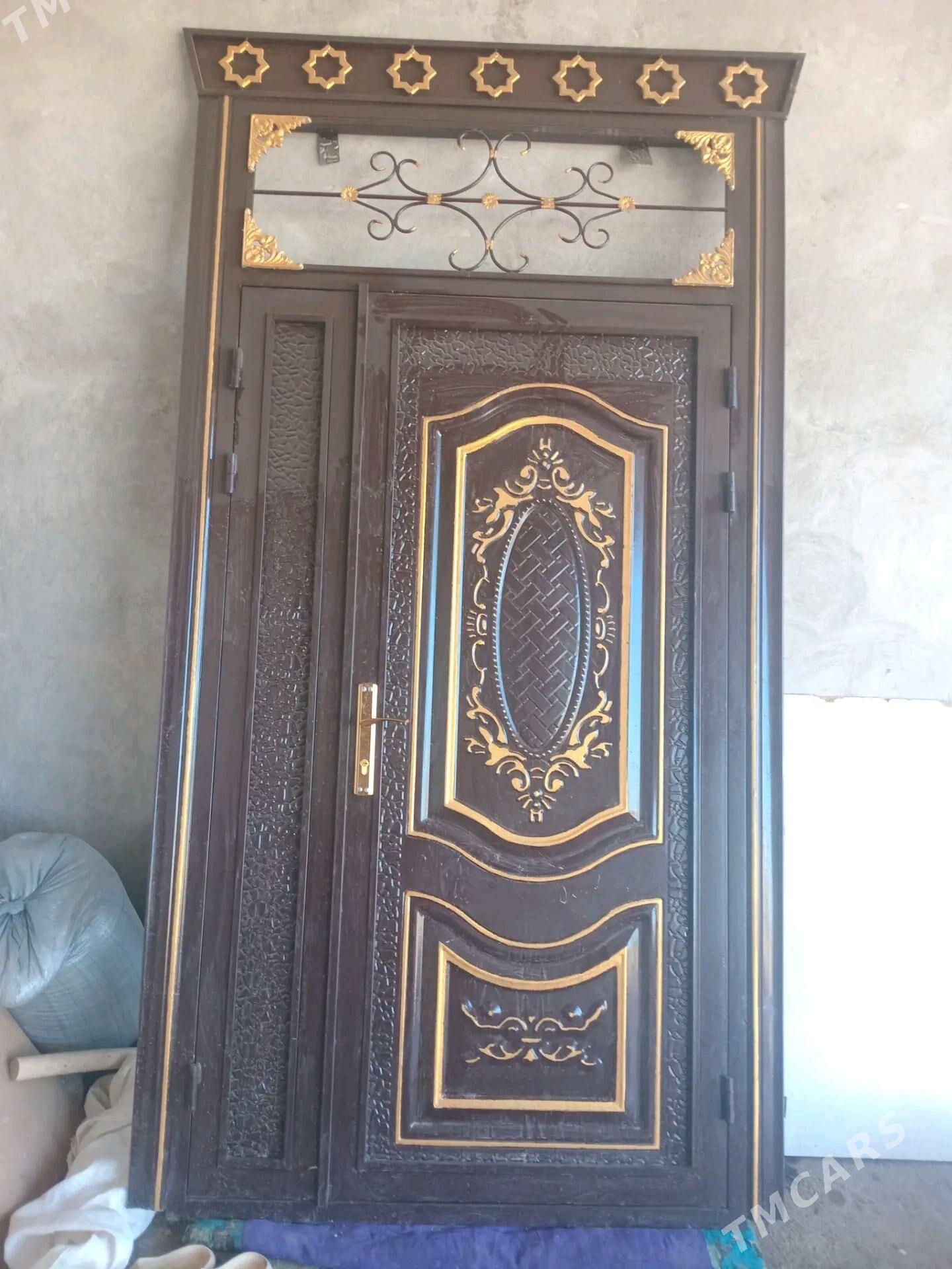 Demir gopylar - Болдумсаз - img 2