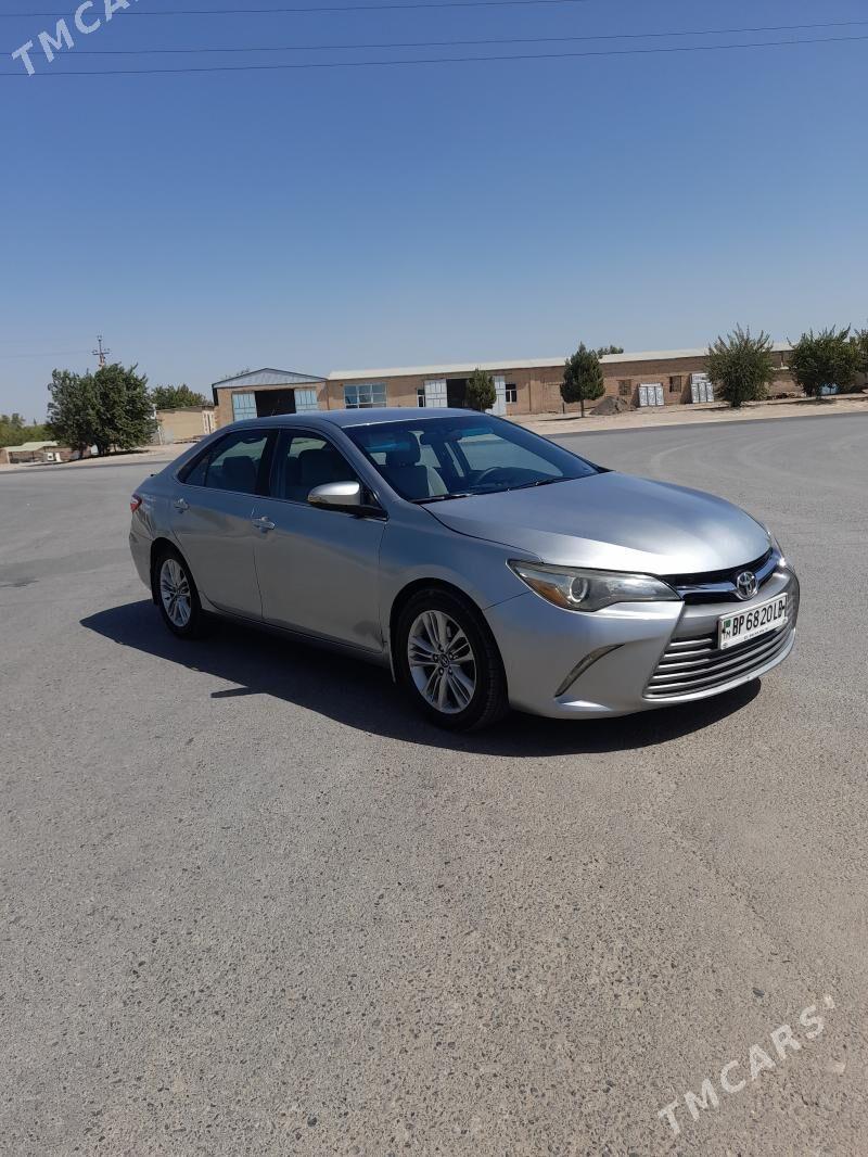 Toyota Camry 2015 - 220 000 TMT - Халач - img 3