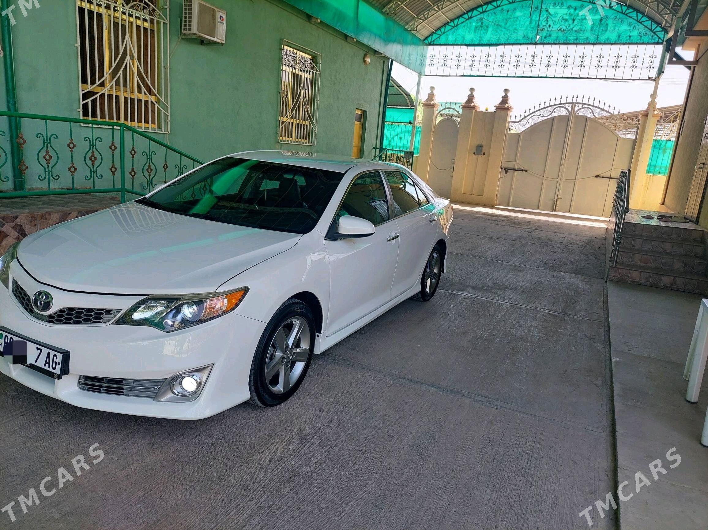 Toyota Camry 2014 - 245 000 TMT - Ашхабад - img 5