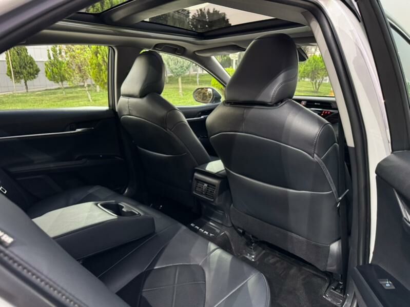 Toyota Camry 2019 - 430 000 TMT - Aşgabat - img 10