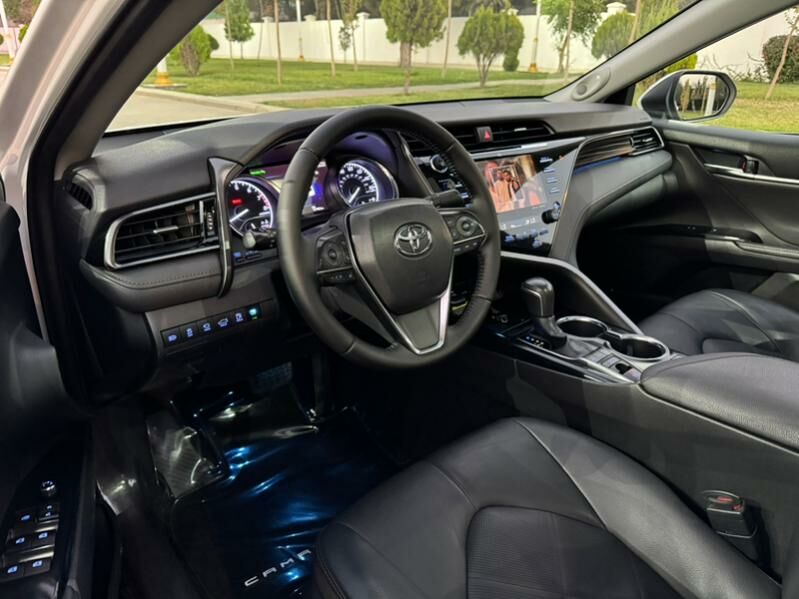 Toyota Camry 2019 - 430 000 TMT - Aşgabat - img 8