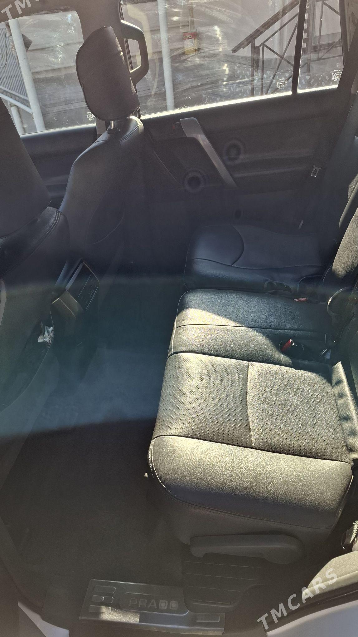 Toyota Land Cruiser Prado 2012 - 550 000 TMT - Туркменбаши - img 7