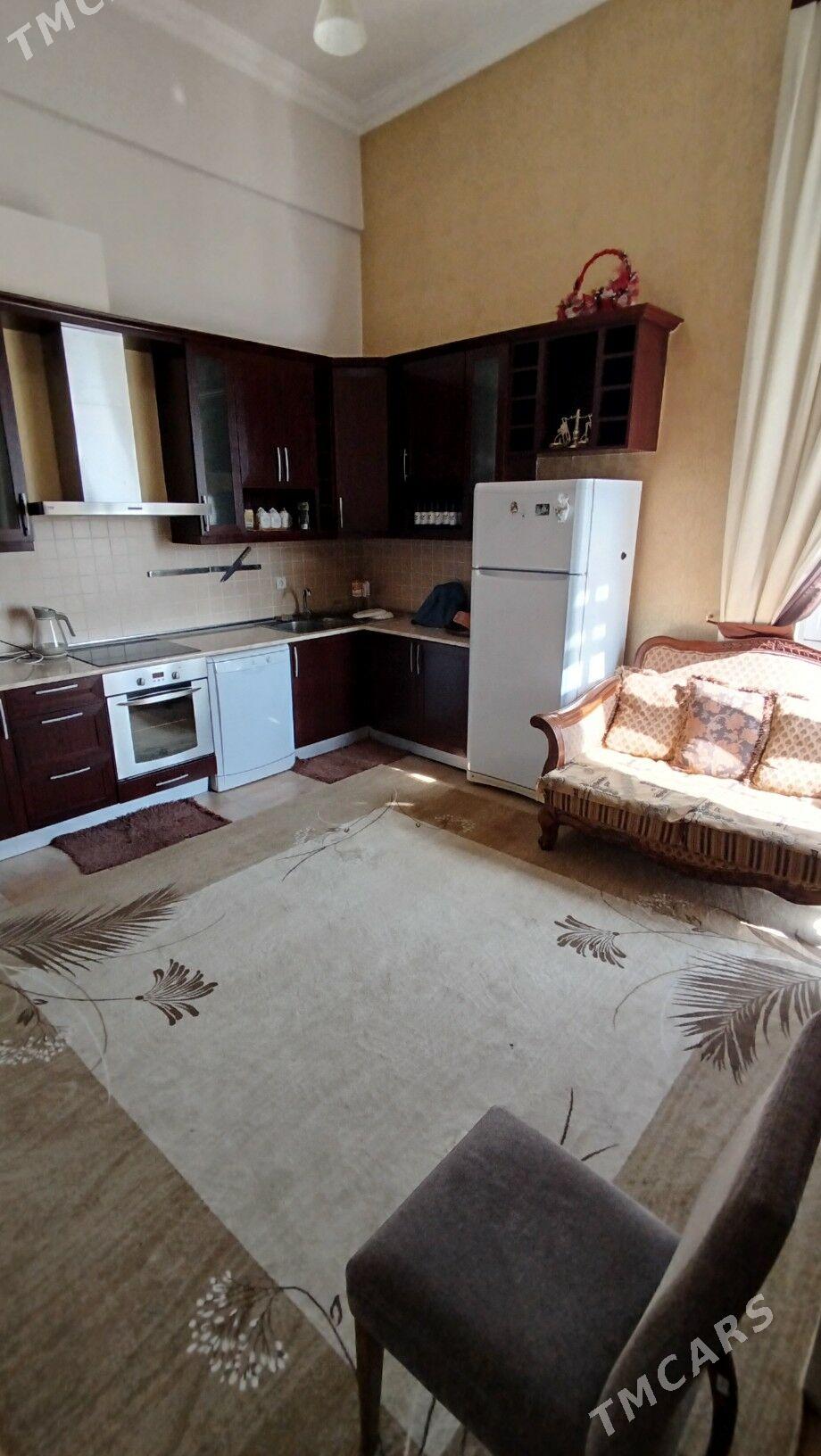 Satlyk Elitka Padwoyski - ул. Подвойского (Битарап Туркменистан шаёлы) - img 4