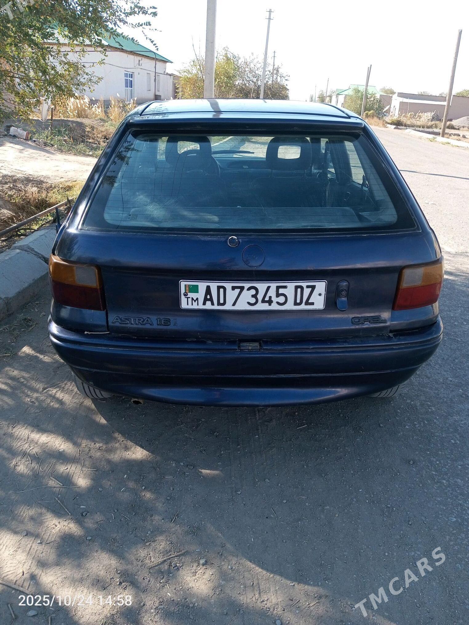 Opel Astra 1993 - 20 000 TMT - Рухубелентский этрап - img 4
