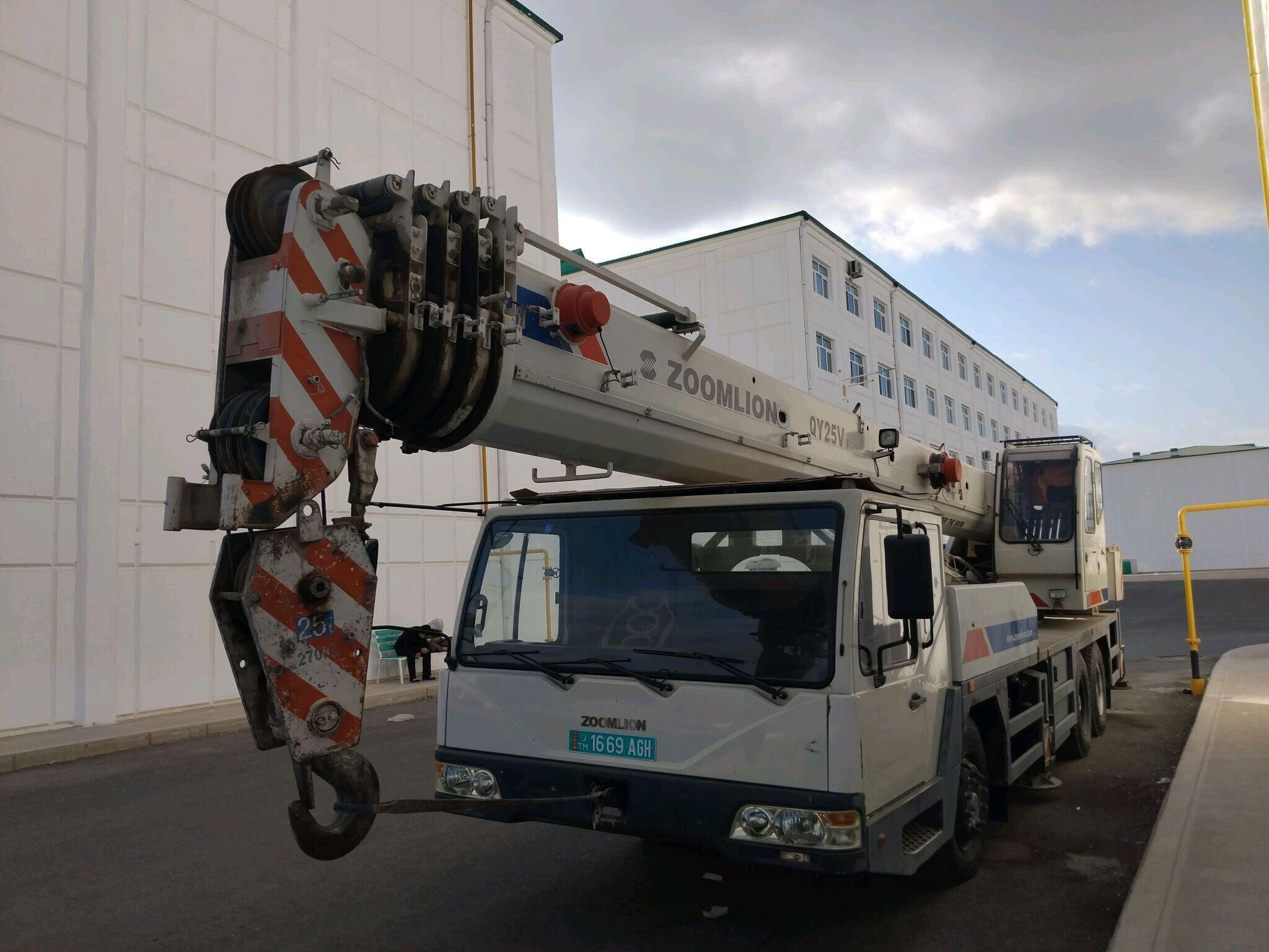 Zoomlion ZCT1000V532 2013 - 950 000 TMT - Änew - img 6