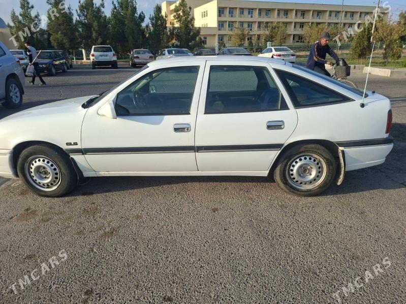 Opel Vectra 1995 - 40 000 TMT - Байрамали - img 2