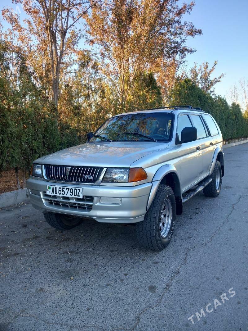Mitsubishi Montero 1999 - 120 000 TMT - Дашогуз - img 1