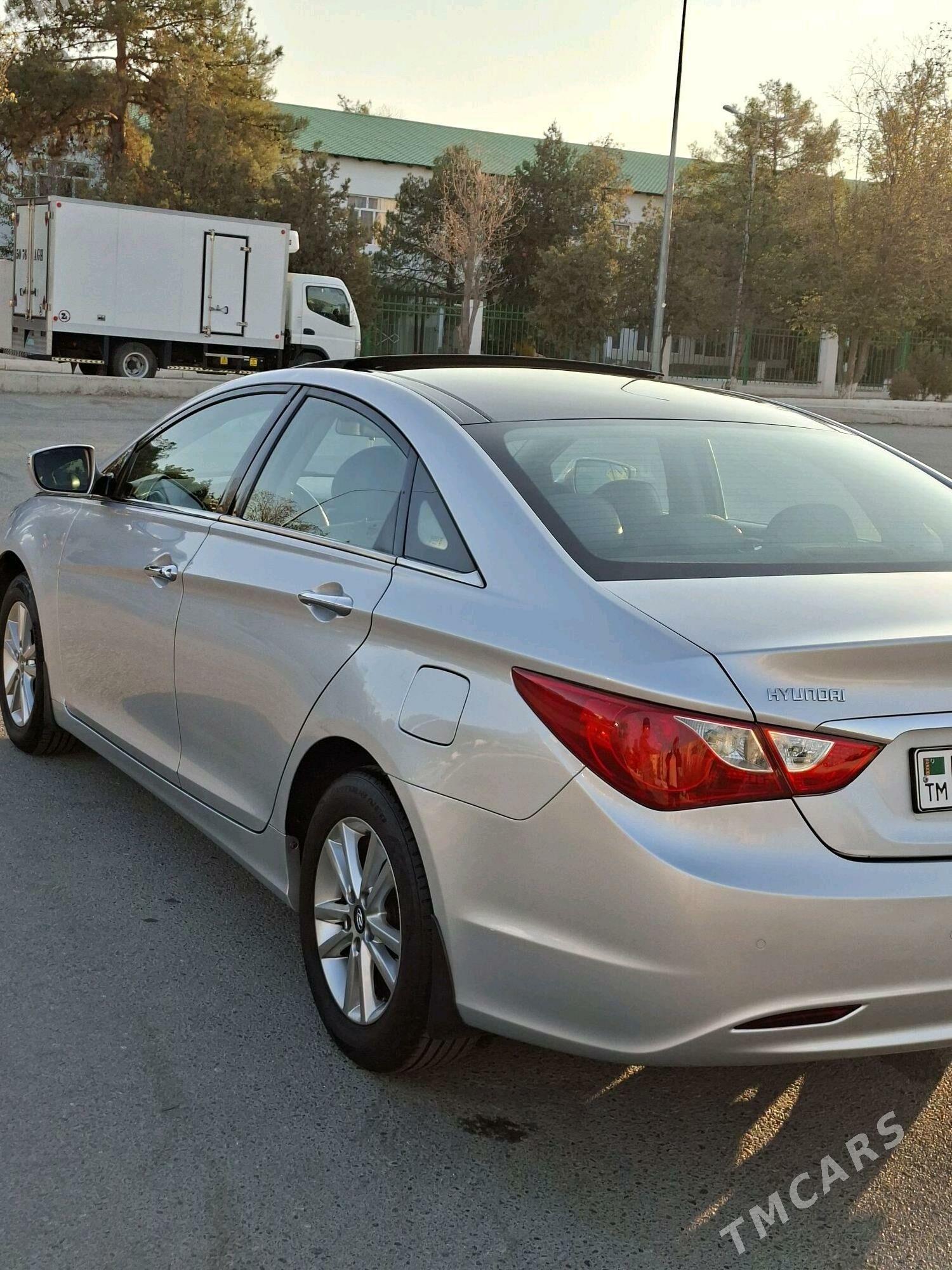 Hyundai Sonata 2010 - 200 000 TMT - Ашхабад - img 7