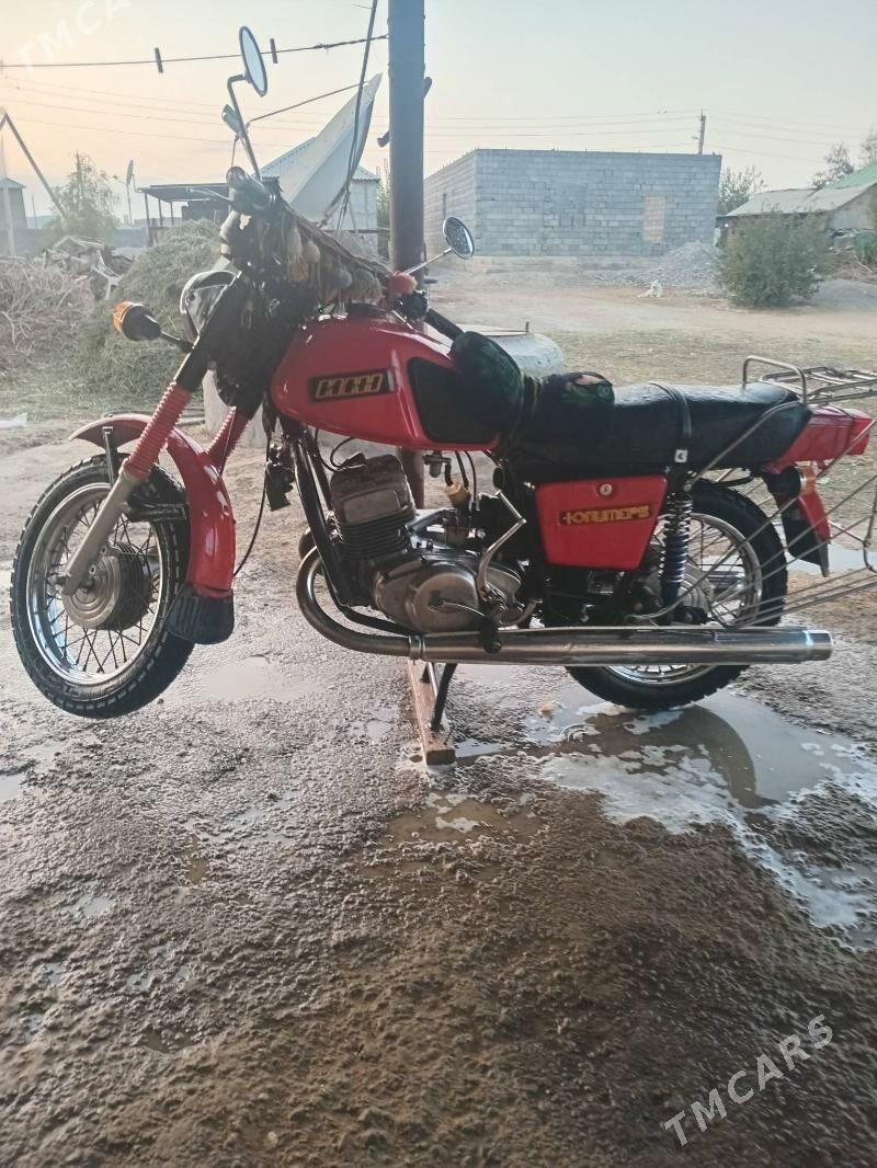 Iž Ýupiter 2025 - 27 000 TMT - Ак-Бугдайский этрап - img 4