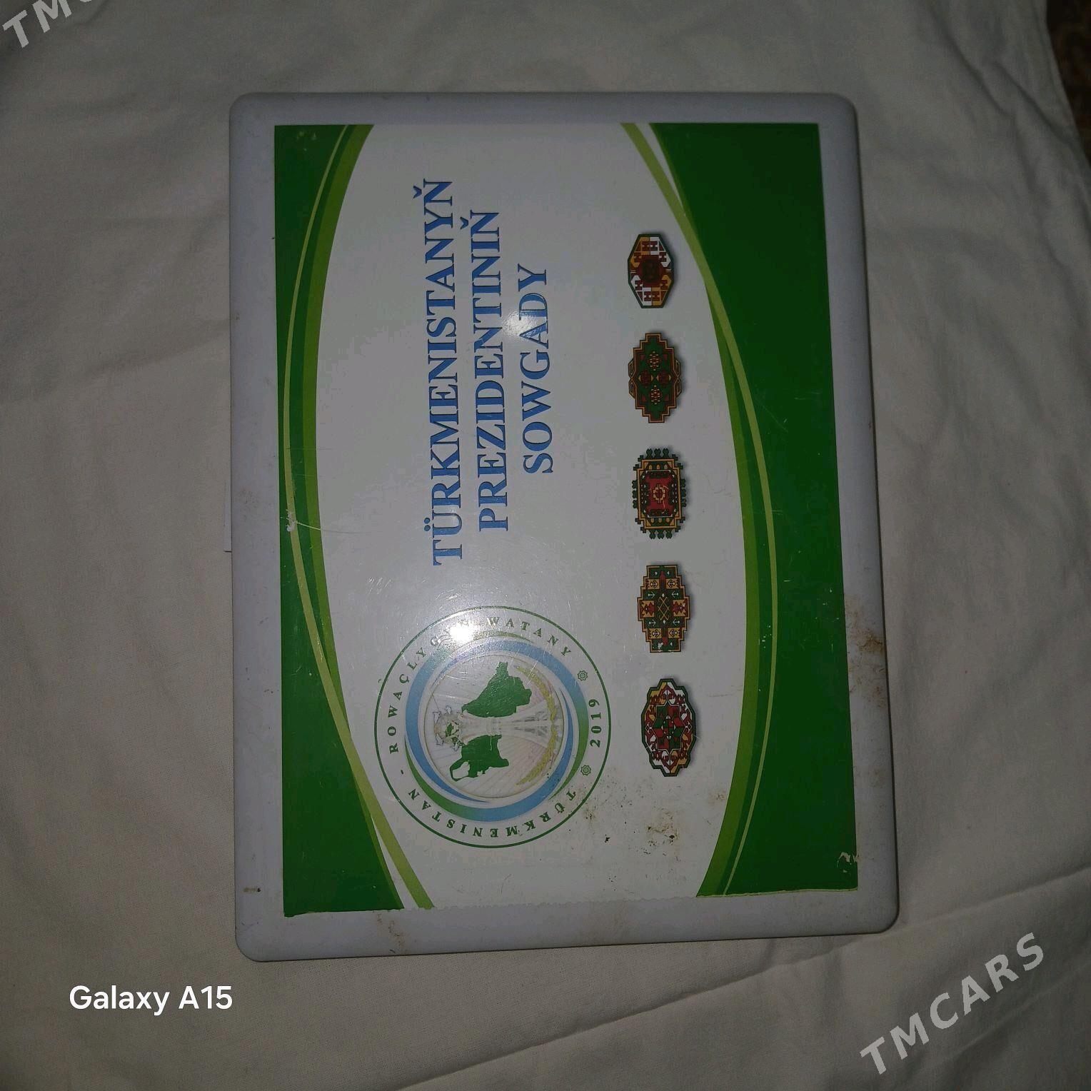 noutbuk - Сакарчага - img 2