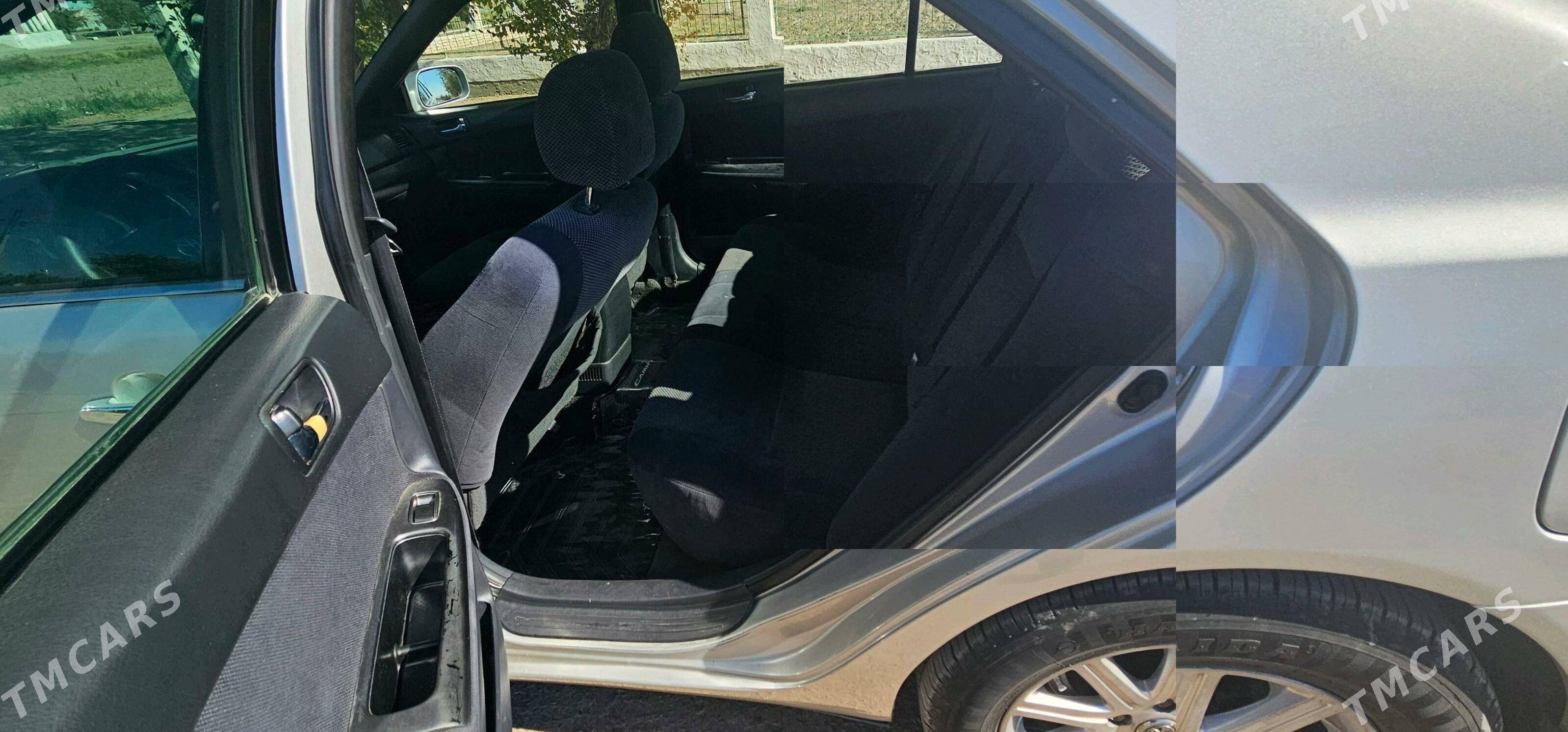 Toyota Camry 2004 - 175 000 TMT - Köneürgenç - img 6