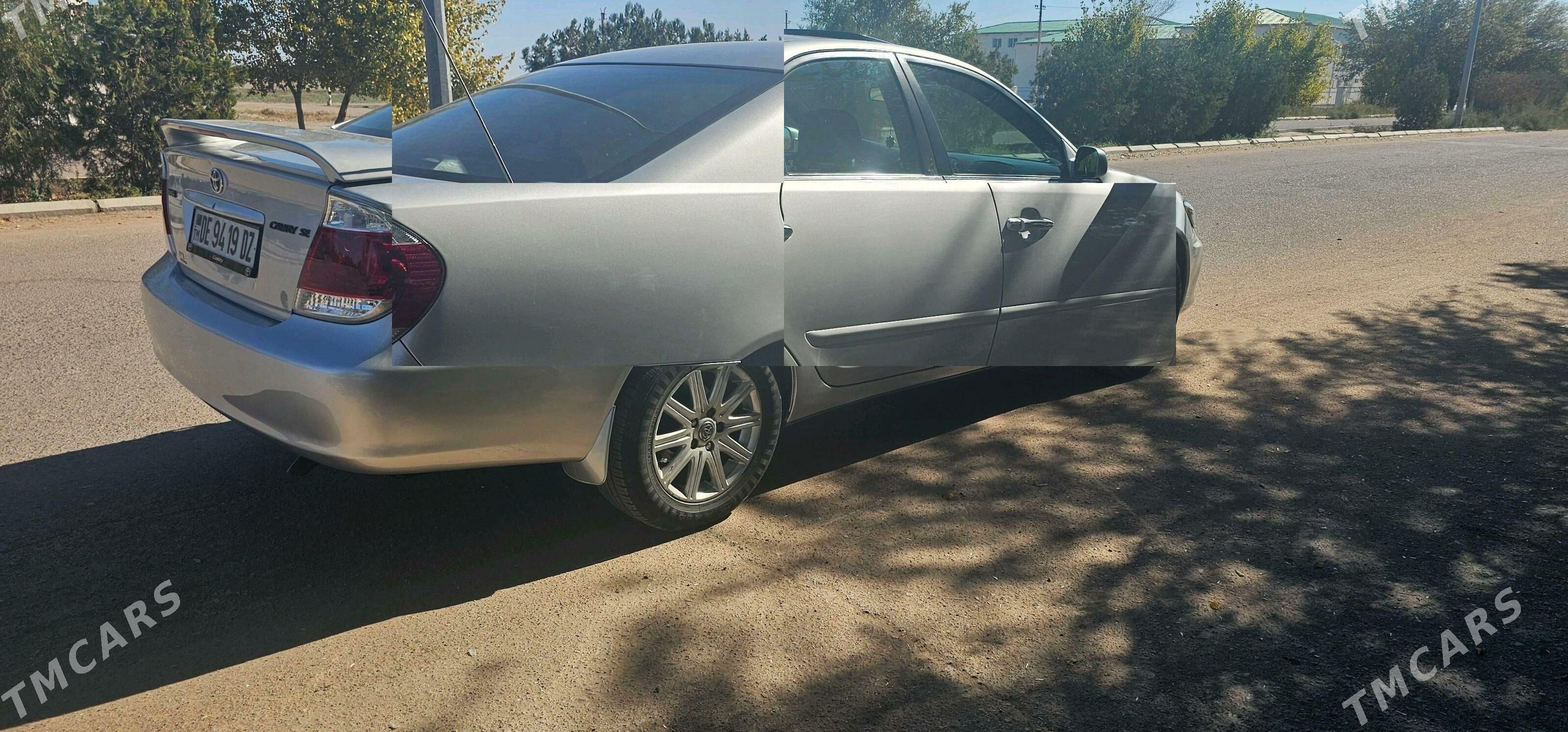 Toyota Camry 2004 - 175 000 TMT - Köneürgenç - img 10