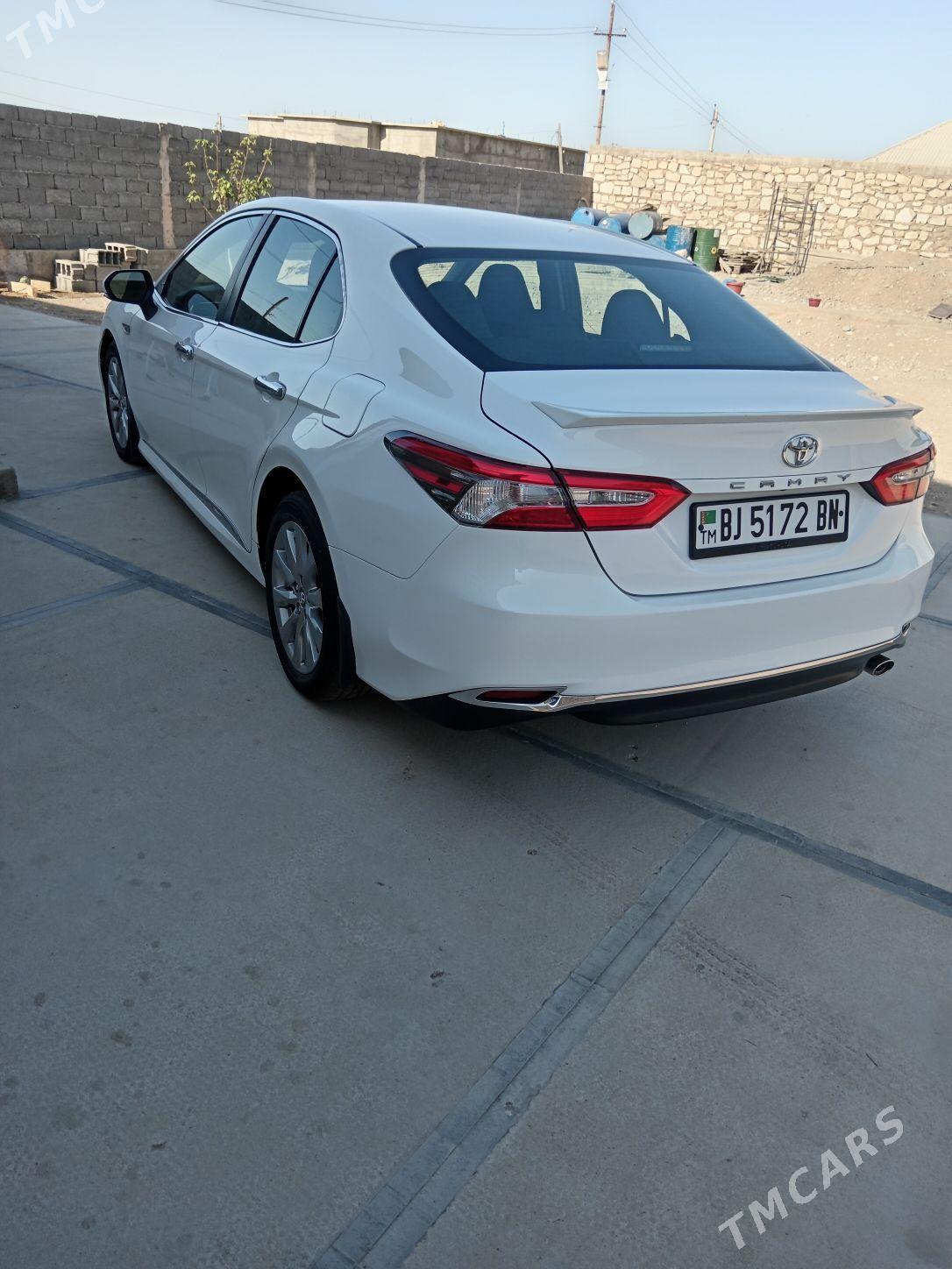 Toyota Camry 2018 - 265 000 TMT - Balkanabat - img 3