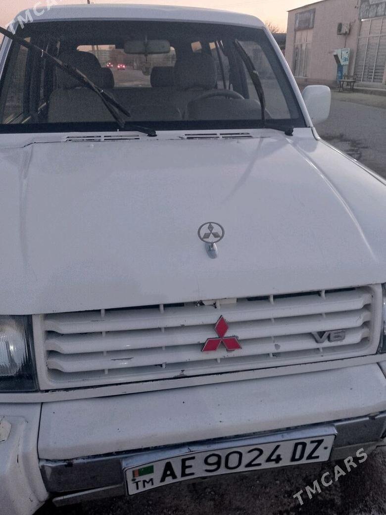 Mitsubishi Montero 1992 - 50 000 TMT - Дашогуз - img 4
