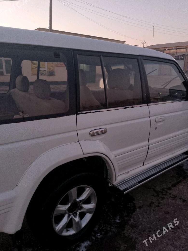 Mitsubishi Montero 1992 - 50 000 TMT - Дашогуз - img 3