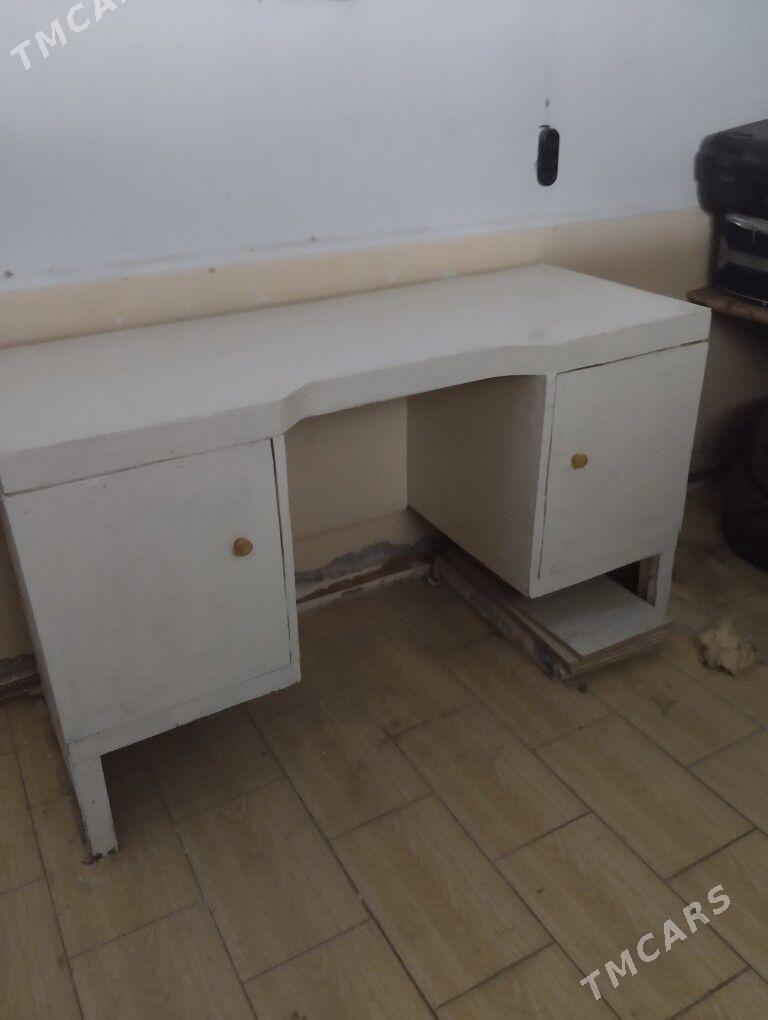 стол - Туркменабат - img 2