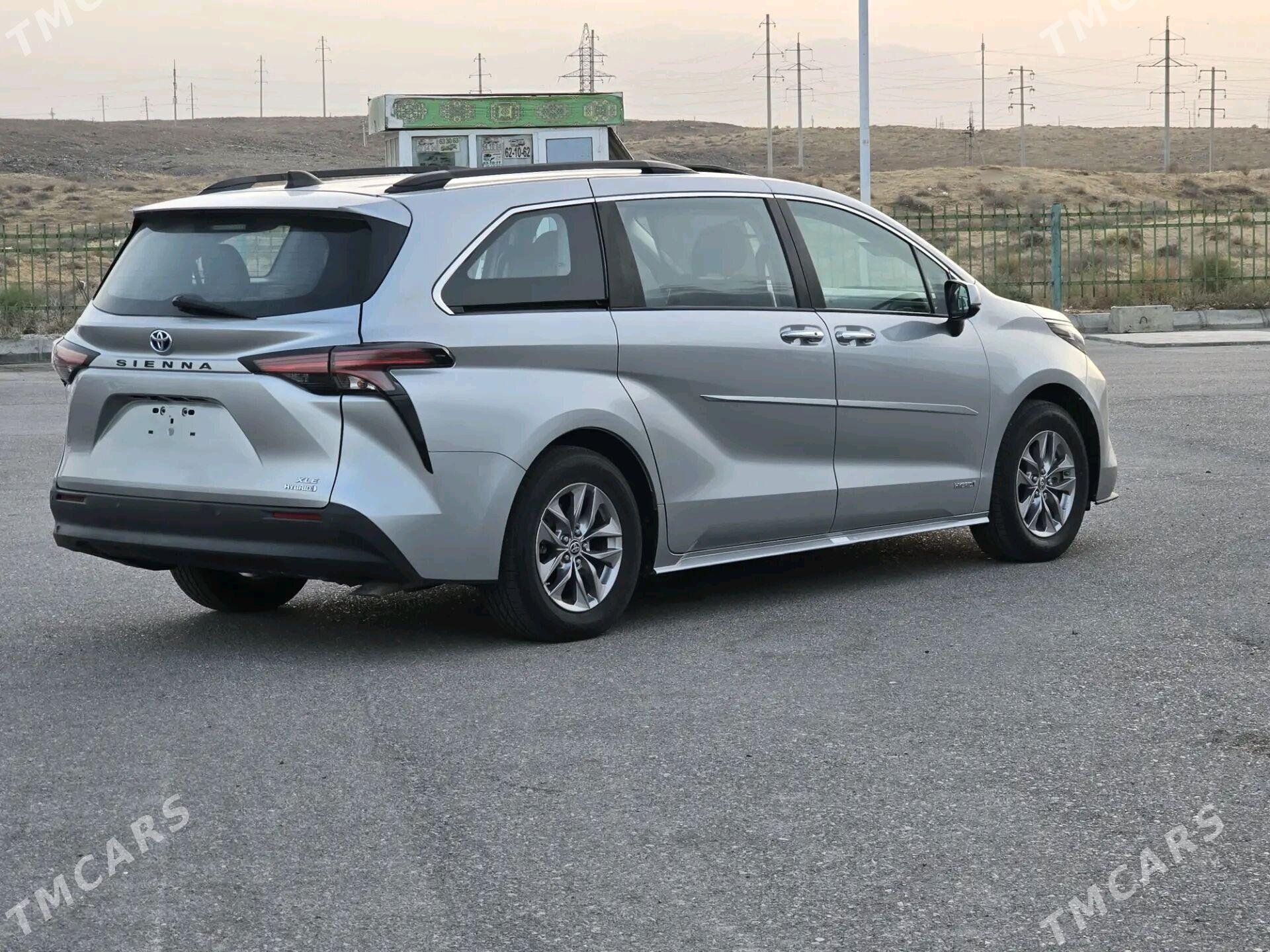 Toyota Sienna 2021 - 530 000 TMT - Daşoguz - img 2