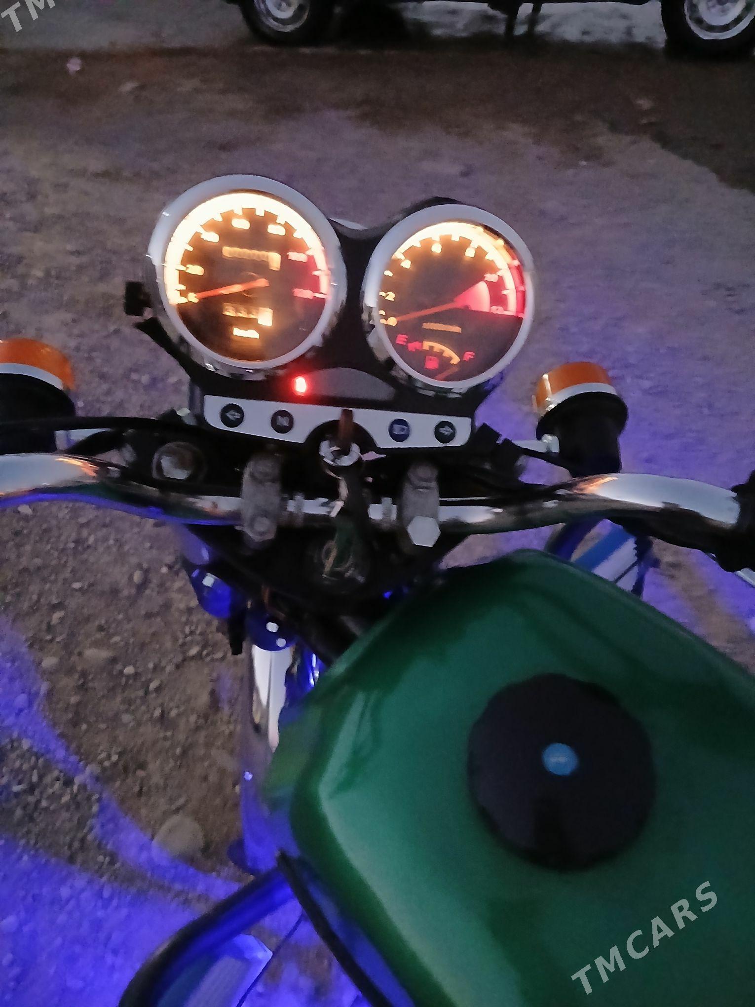 Iž Planeta 2025 - 11 600 TMT - Ёлётен - img 2