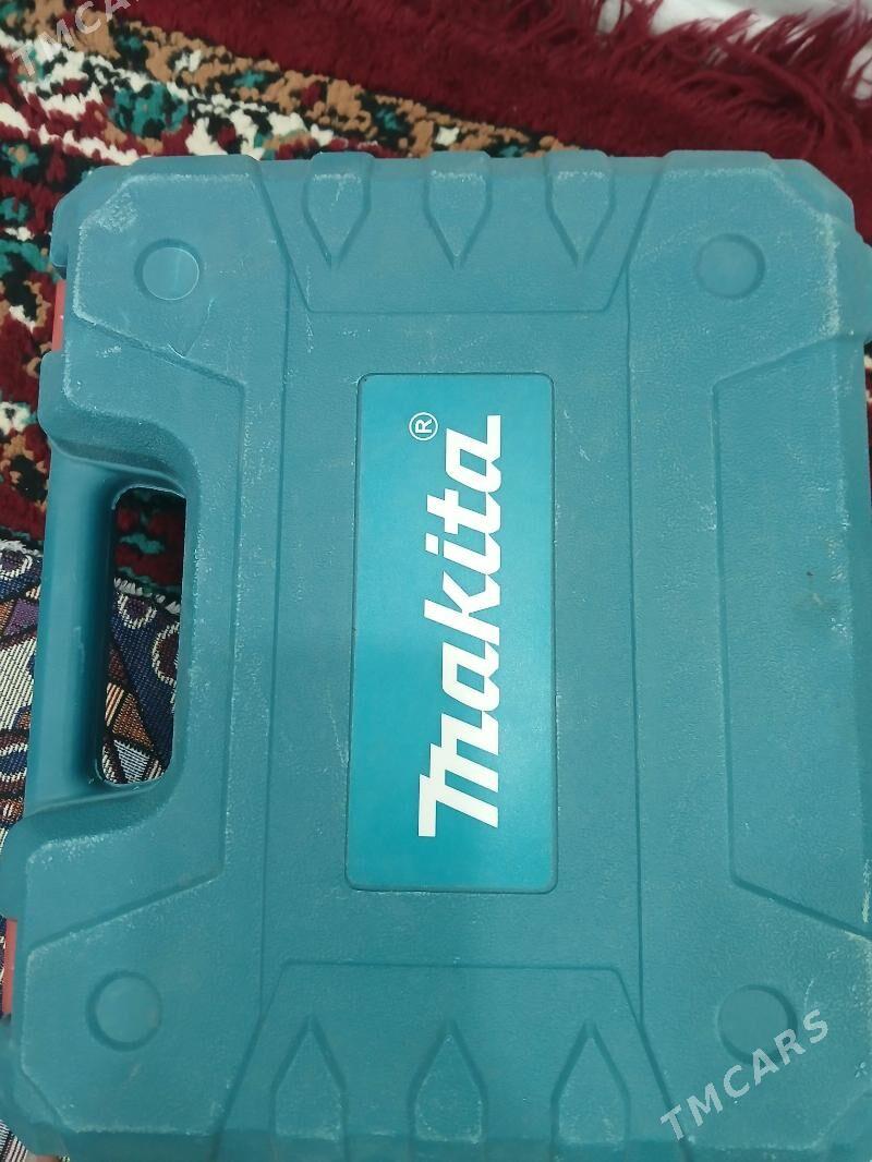 makita - Mary - img 2