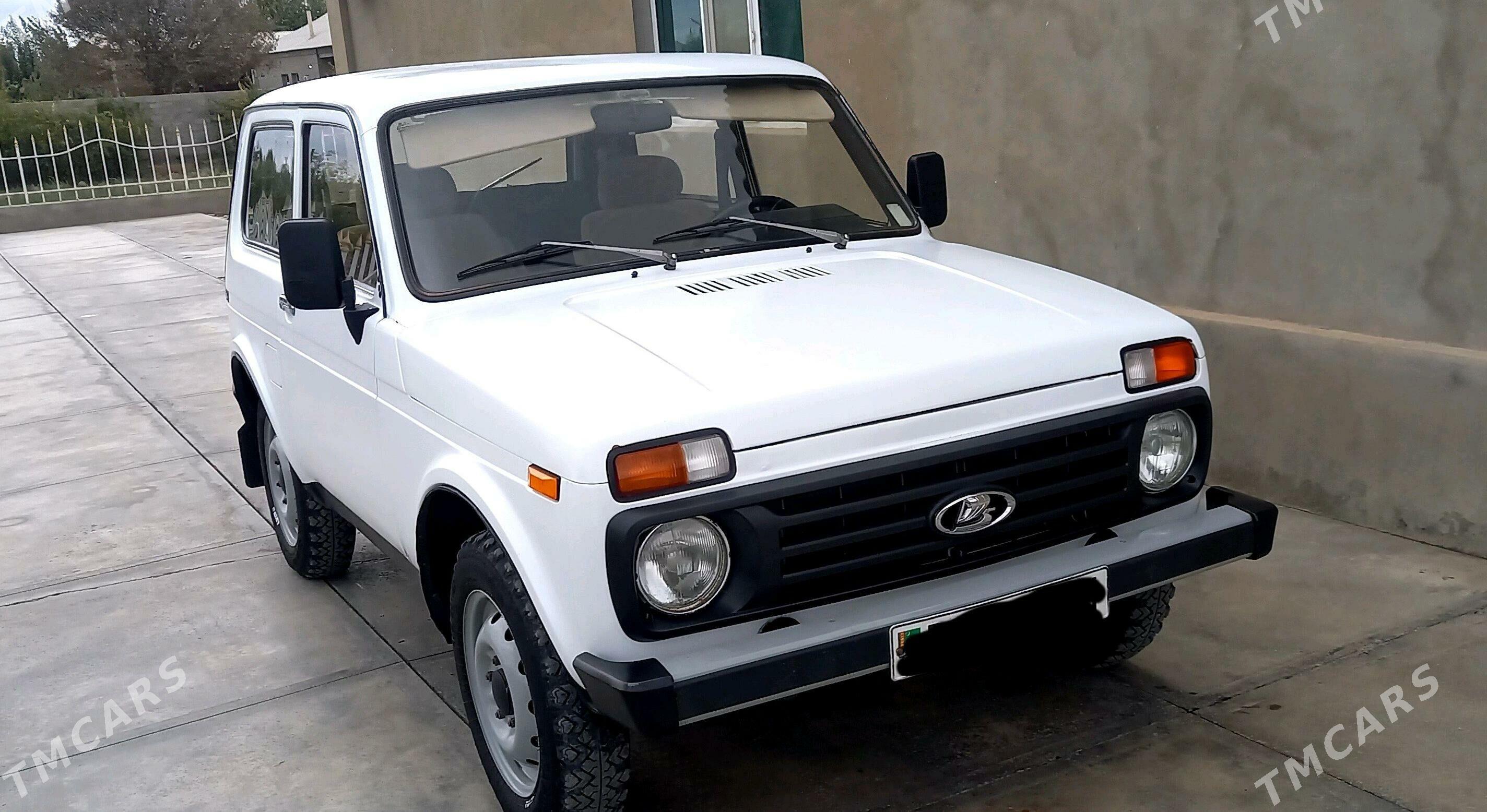 Lada Niva 2001 - 55 000 TMT - Бабадайхан - img 1
