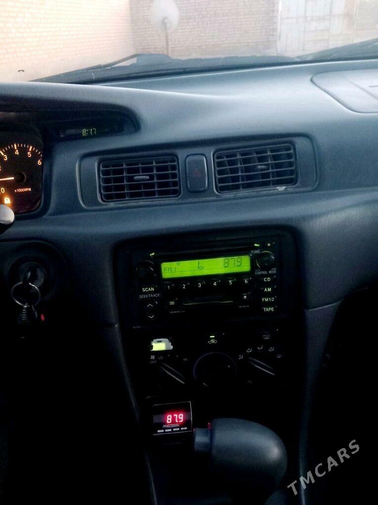 Toyota Camry 2001 - 125 000 TMT - Sarahs - img 6