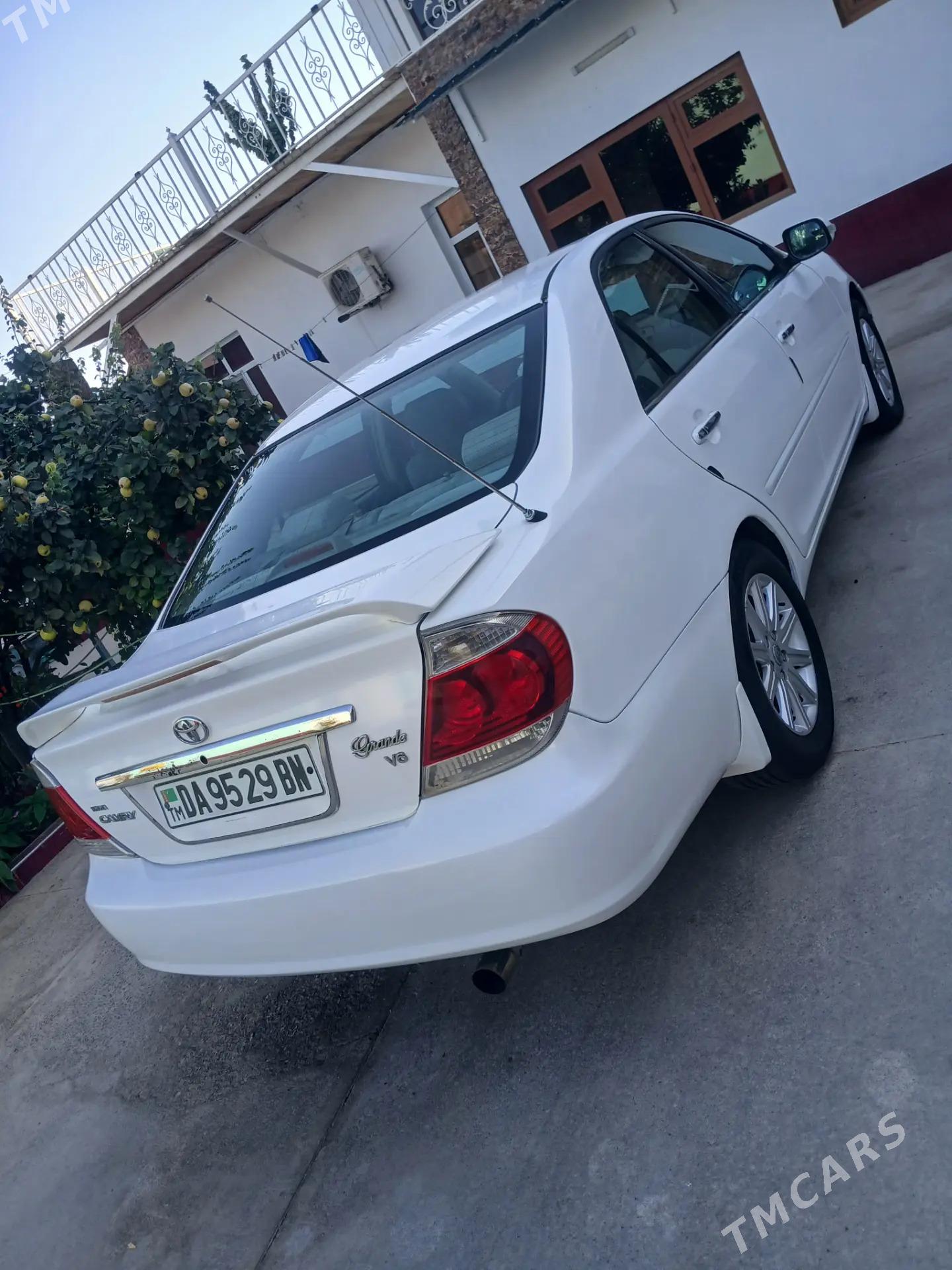 Toyota Camry 2002 - 166 000 TMT - Туркменбаши - img 3