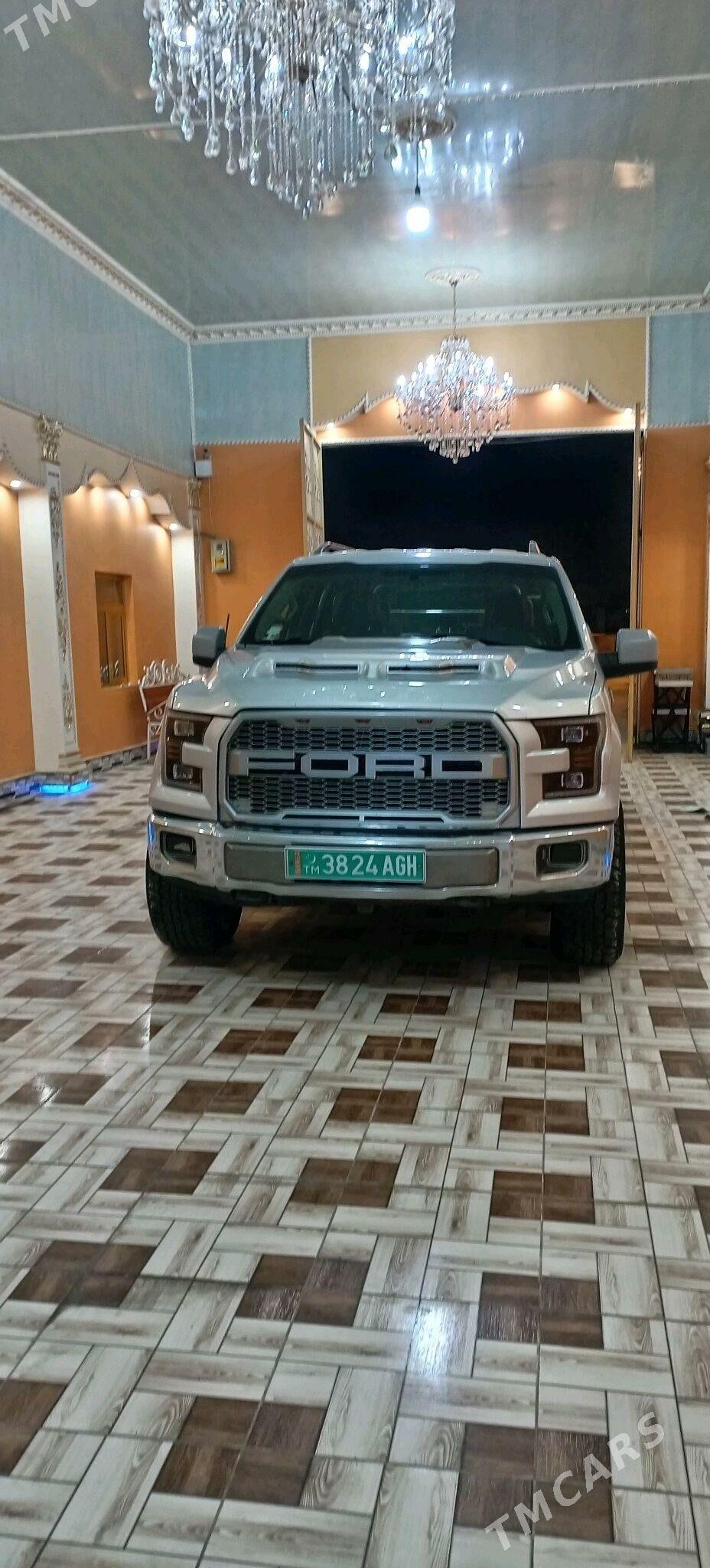 Ford F-150 2016 - 520 000 TMT - Büzmeýin GRES - img 1