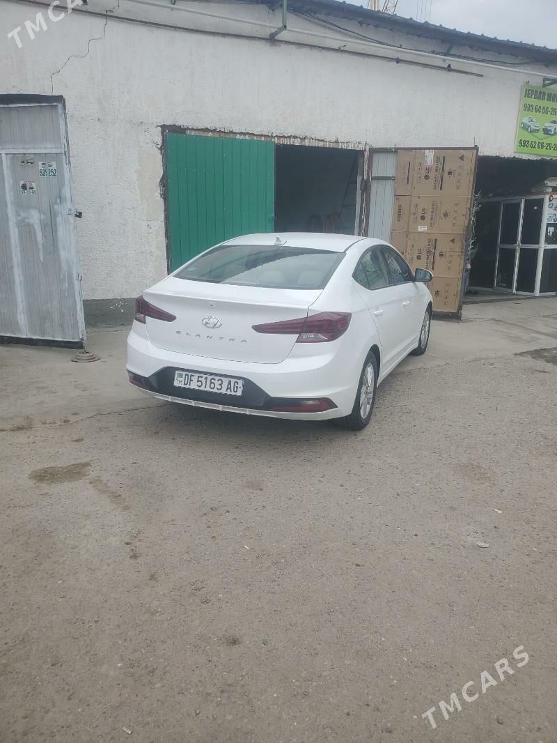 Hyundai Elantra 2018 - 158 000 TMT - Ашхабад - img 4
