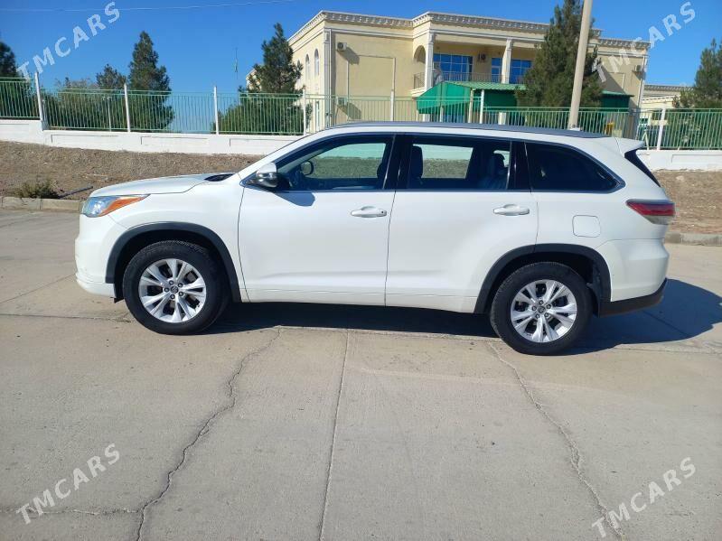 Toyota Highlander 2016 - 400 000 TMT - Гызыларбат - img 3