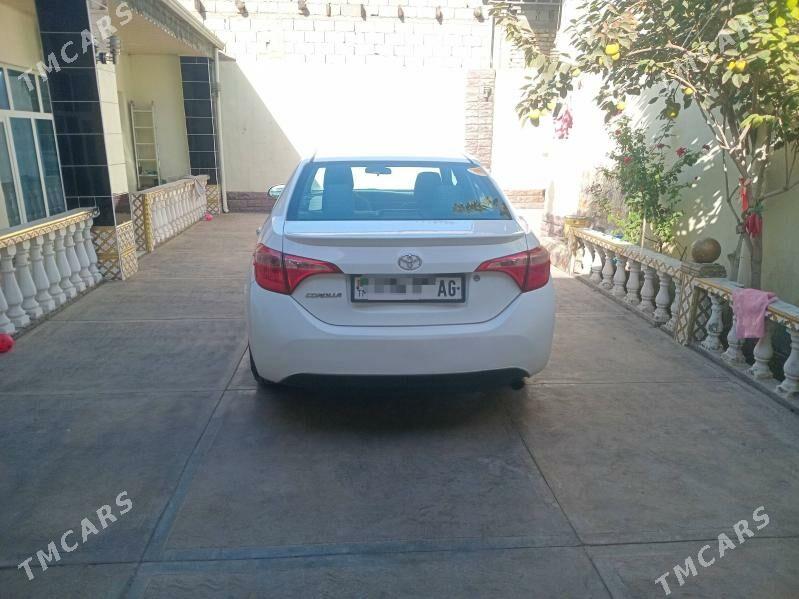 Toyota Corolla 2017 - 210 000 TMT - Ашхабад - img 3