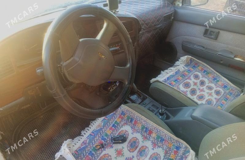 Toyota 4Runner 1990 - 45 000 TMT - Köneürgenç - img 3