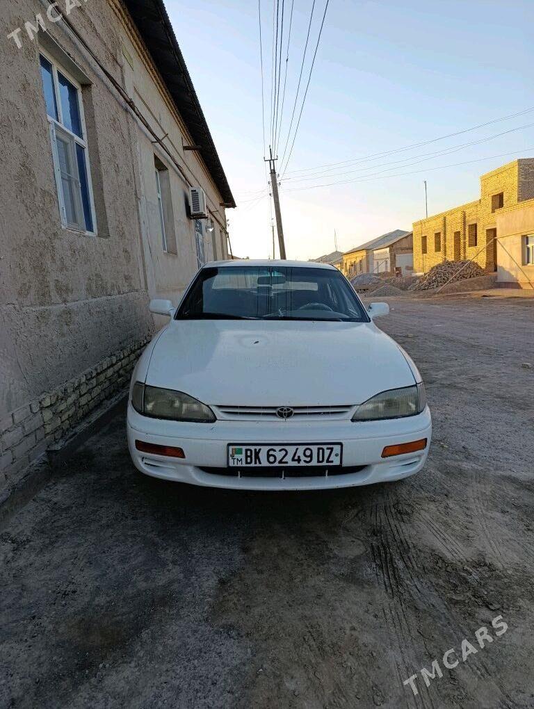 Toyota Camry 1995 - 80 000 TMT - Şabat etr. - img 3