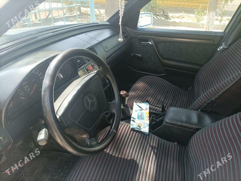 Mercedes-Benz C-Class 1995 - 60 000 TMT - Mary - img 2