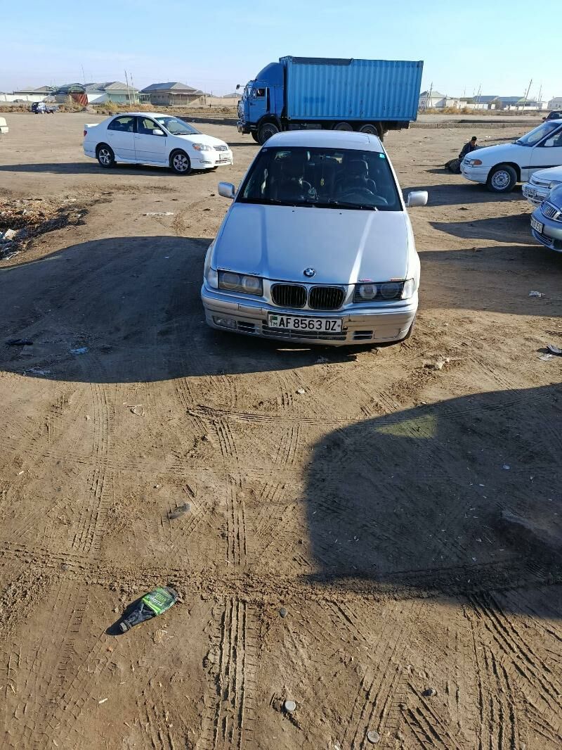 BMW 325 1993 - 45 000 TMT - Daşoguz - img 8