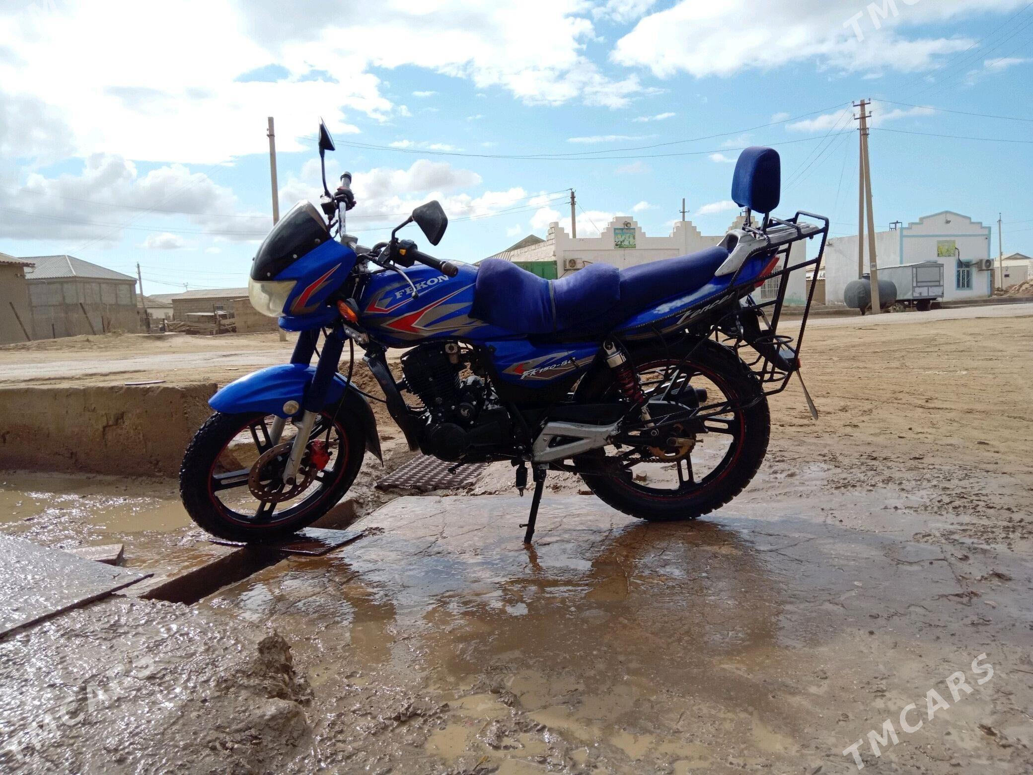 Fekon FK150-8G 2014 - 15 000 TMT - Esenguly - img 3