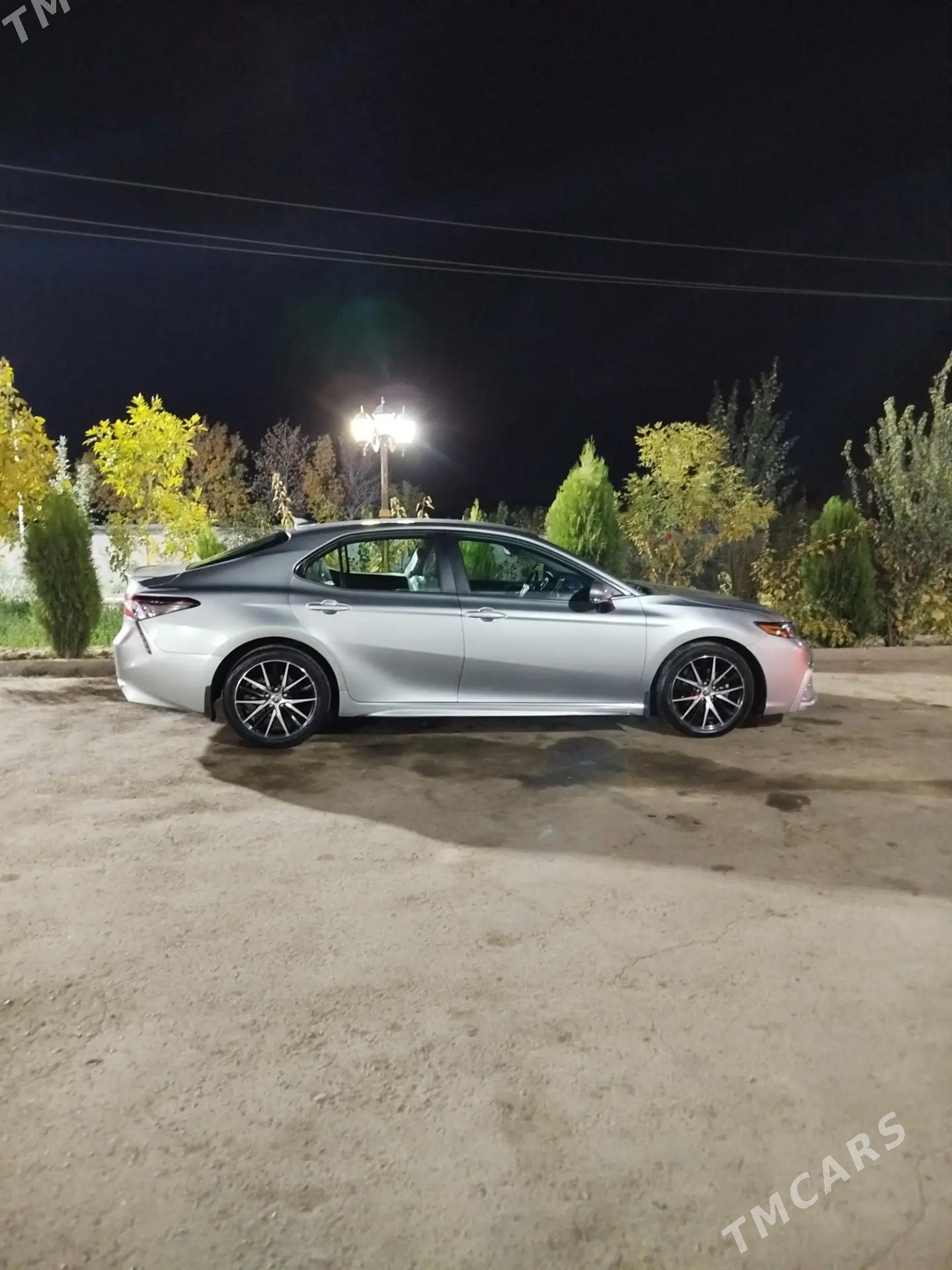 Toyota Camry 2022 - 320 000 TMT - Şabat etr. - img 6