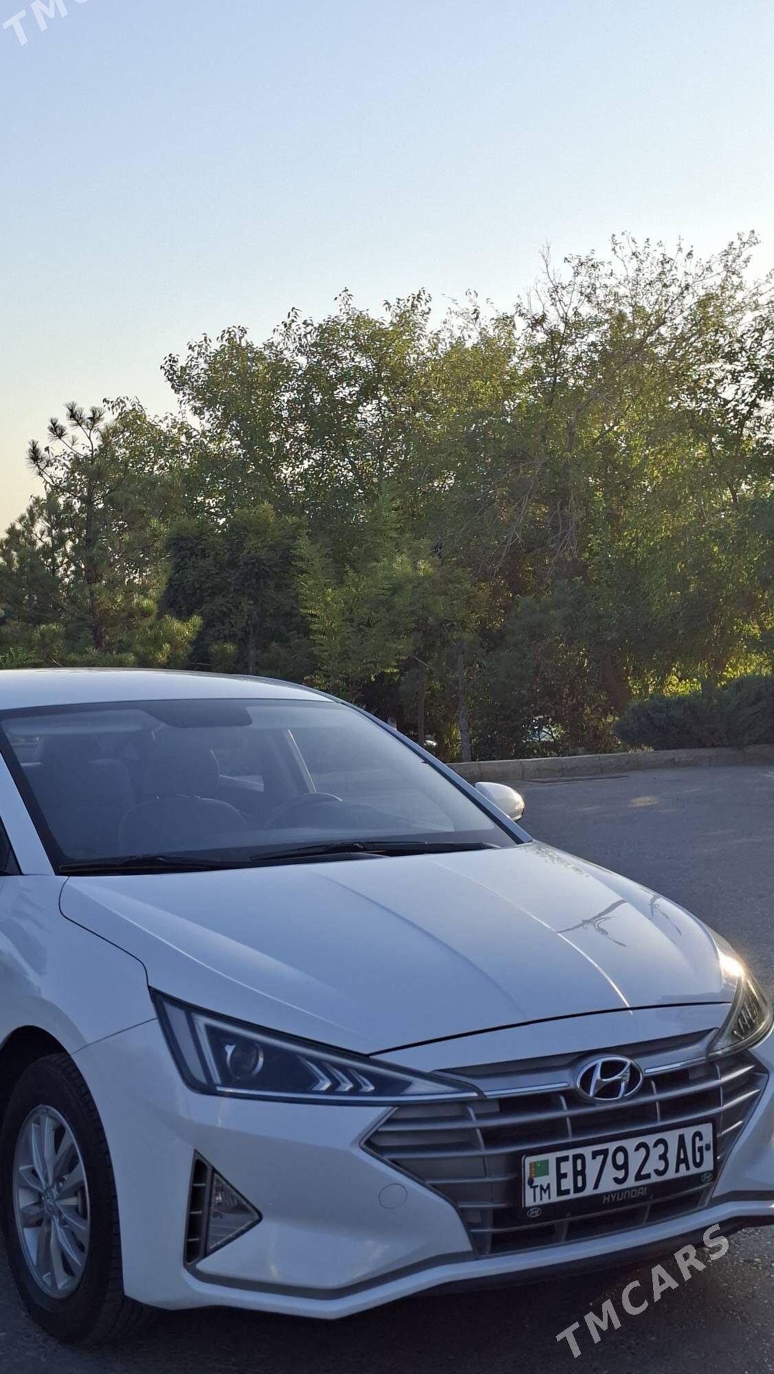 Hyundai Elantra 2019 - 217 000 TMT - Aşgabat - img 9