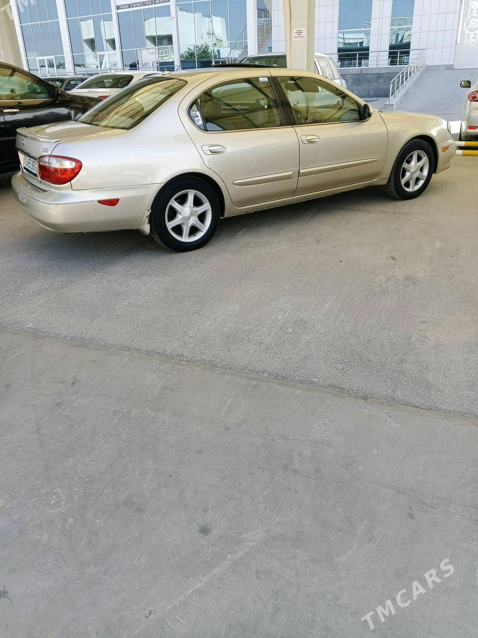 Infiniti I30 2000 - 100 000 TMT - Mary - img 5