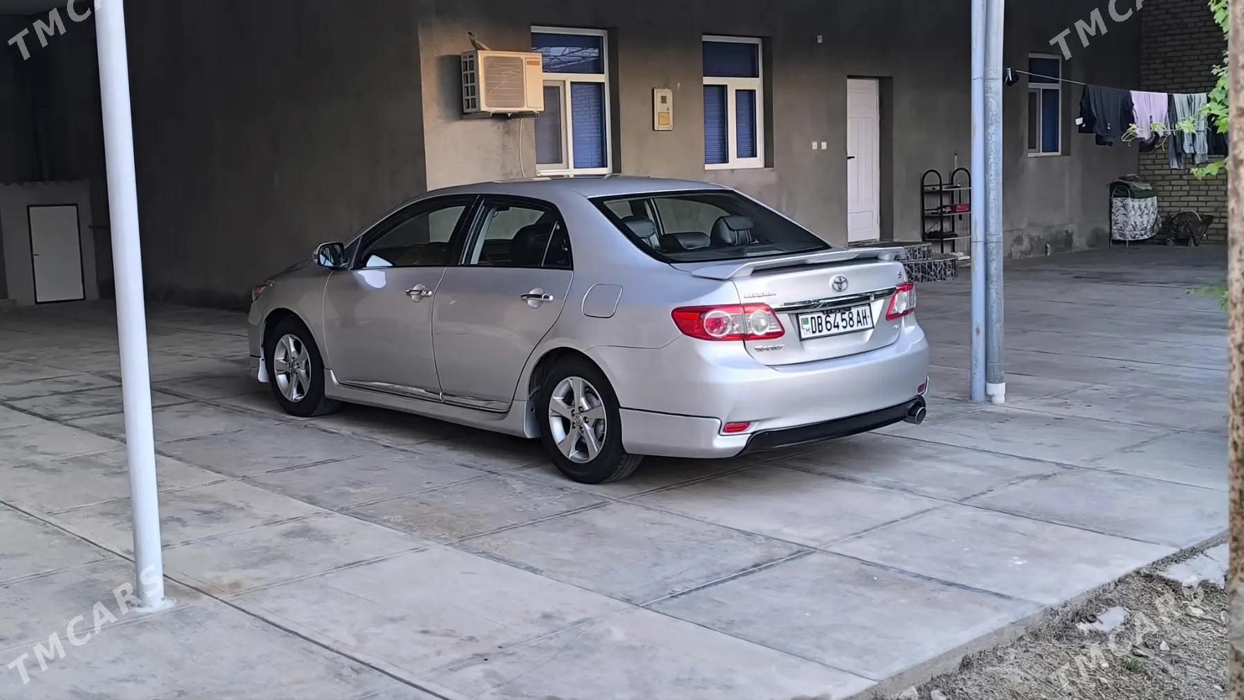 Toyota Corolla 2011 - 175 000 TMT - Ашхабад - img 3