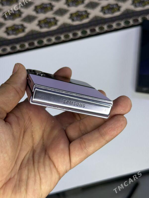 Galaxy S Flip 4 8/128gb - Mary - img 4