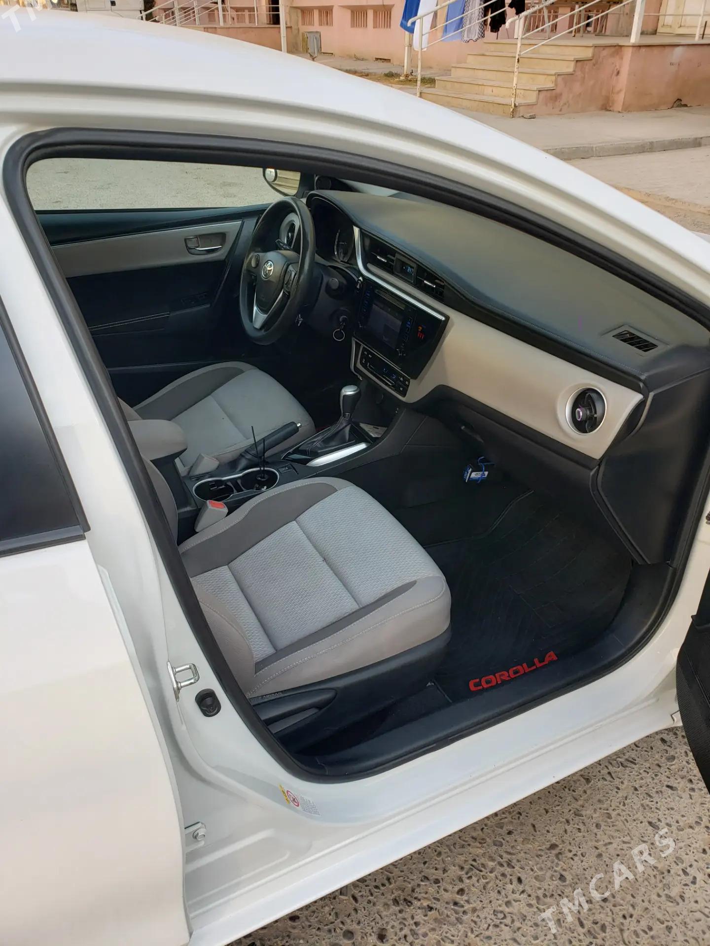 Toyota Corolla 2019 - 230 000 TMT - Ашхабад - img 4