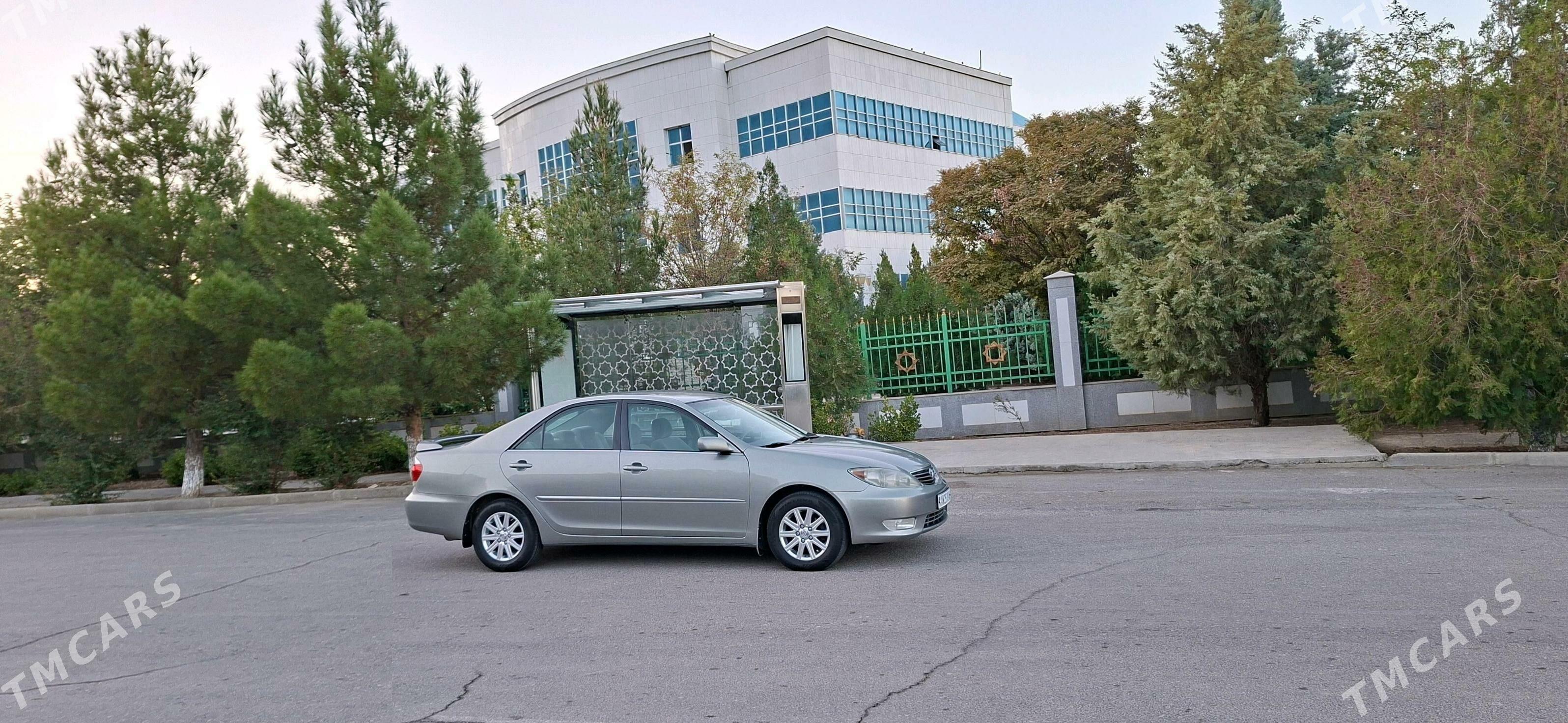 Toyota Camry 2005 - 225 000 TMT - Bäherden - img 2