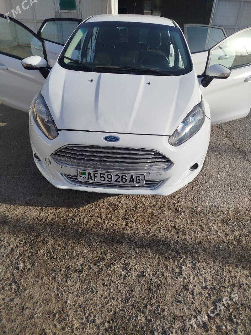 Ford Fiesta 2016 - 140 000 TMT - Büzmeýin - img 10
