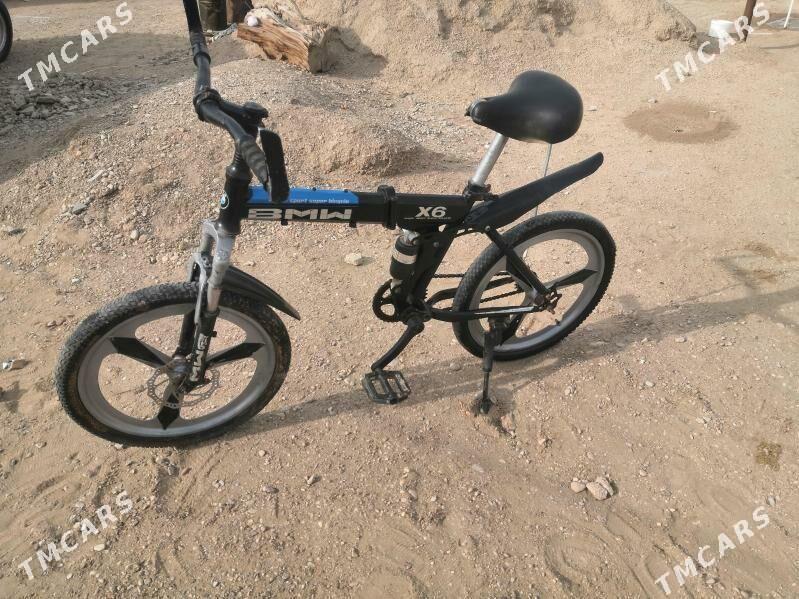 BMW - Хазар - img 2