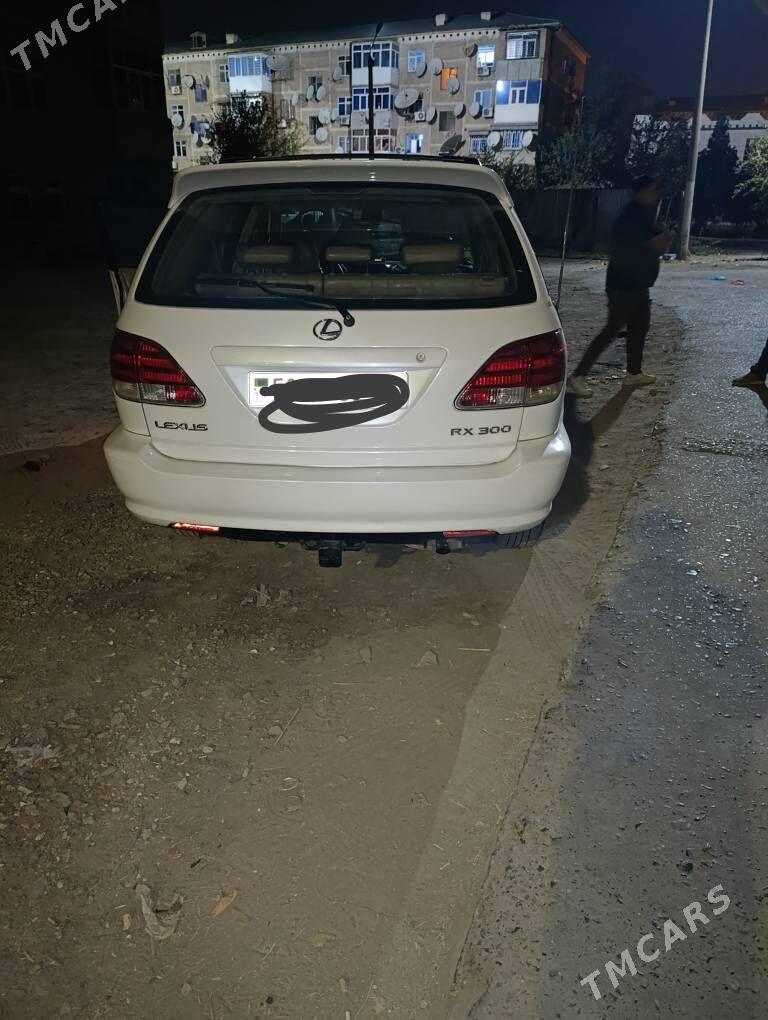 Lexus RX 300 2000 - 190 000 TMT - Дянев - img 3